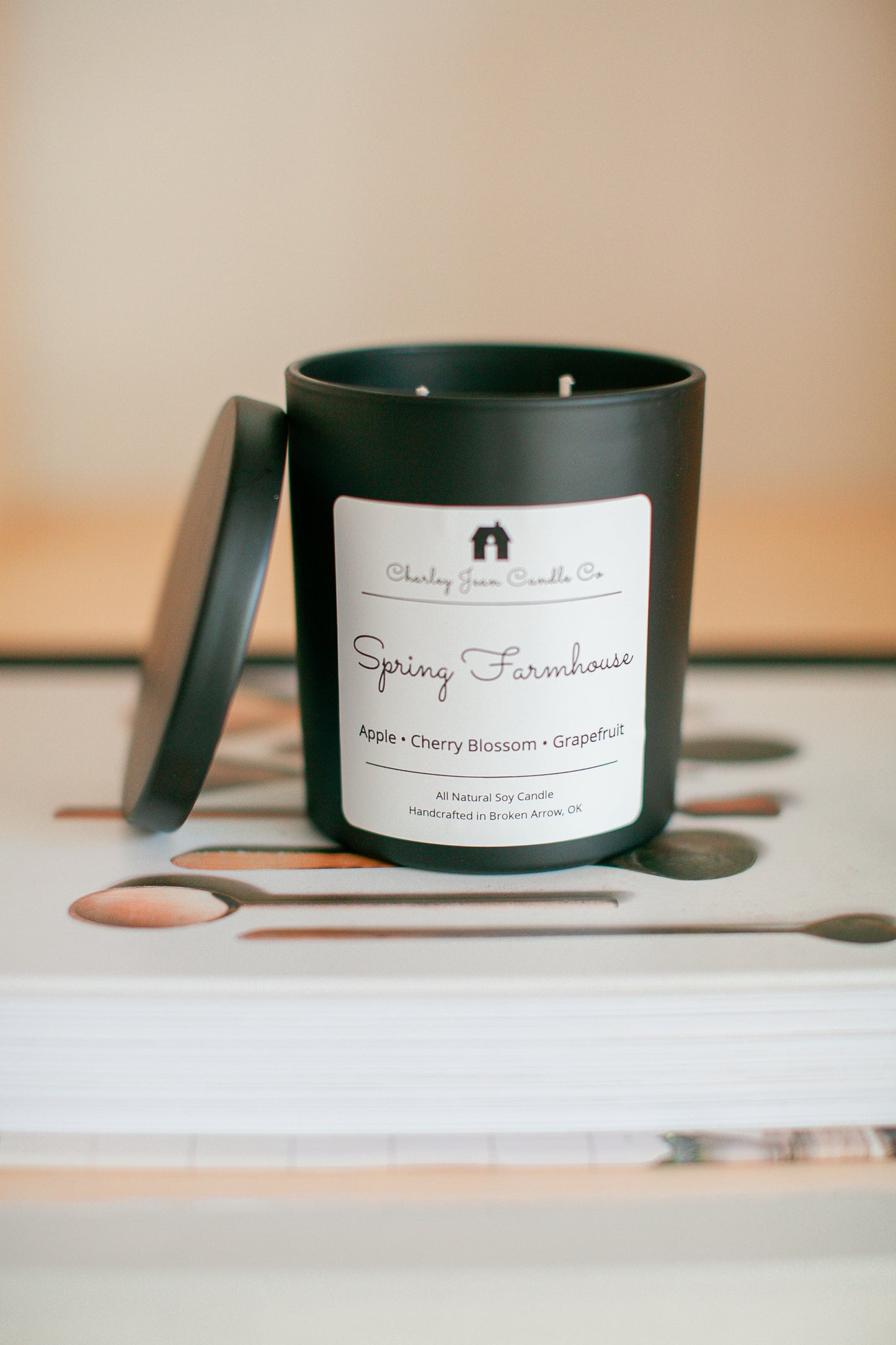 Spring Farmhouse Candle