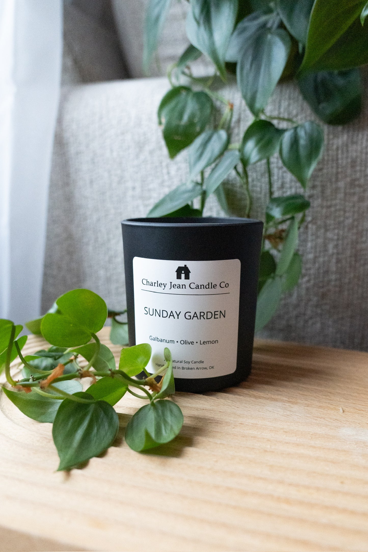 Sunday Garden Candle